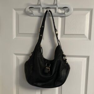 Danier Black Shoulder Bag with Sleek Design